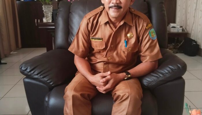 Kadis Dikbud Benteng Erianyanto Menegaskan, Siswa Dan Siswi Di Kabupaten Benteng Tidak Boleh Membeli Buku Paket LKS