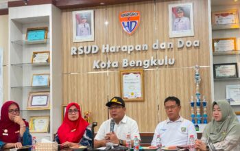 Kadis Denkes Bengkulu Turun Langsung Ke RSUD Bengkulu Terkait Dugaan Pelayanan Kurang Maksimal..